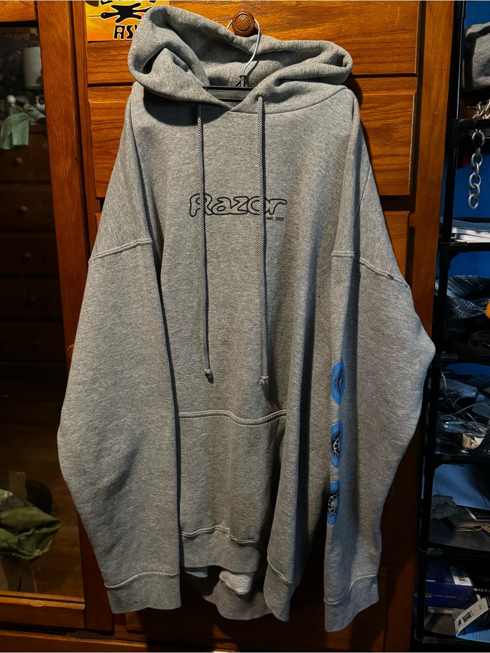 Vintage y2k grey Razor est. 2000 promo hoodie